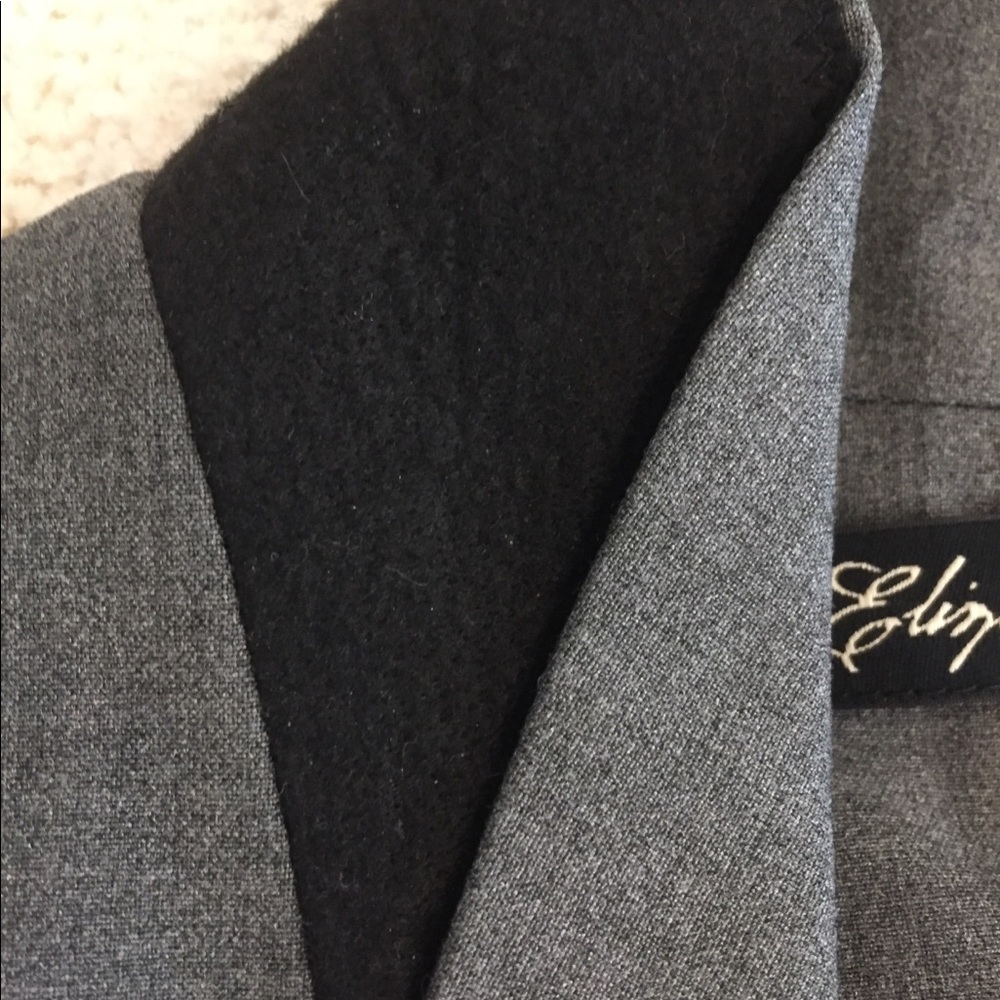 Elizabeth and James gray blazer - Picture 7 of 7